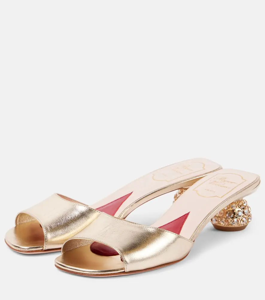 Roger Vivier Embellished metallic leather mules | Thumbnail 3