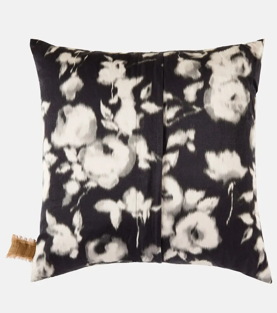 The House of Lyria Astrantia cushion | Thumbnail 4