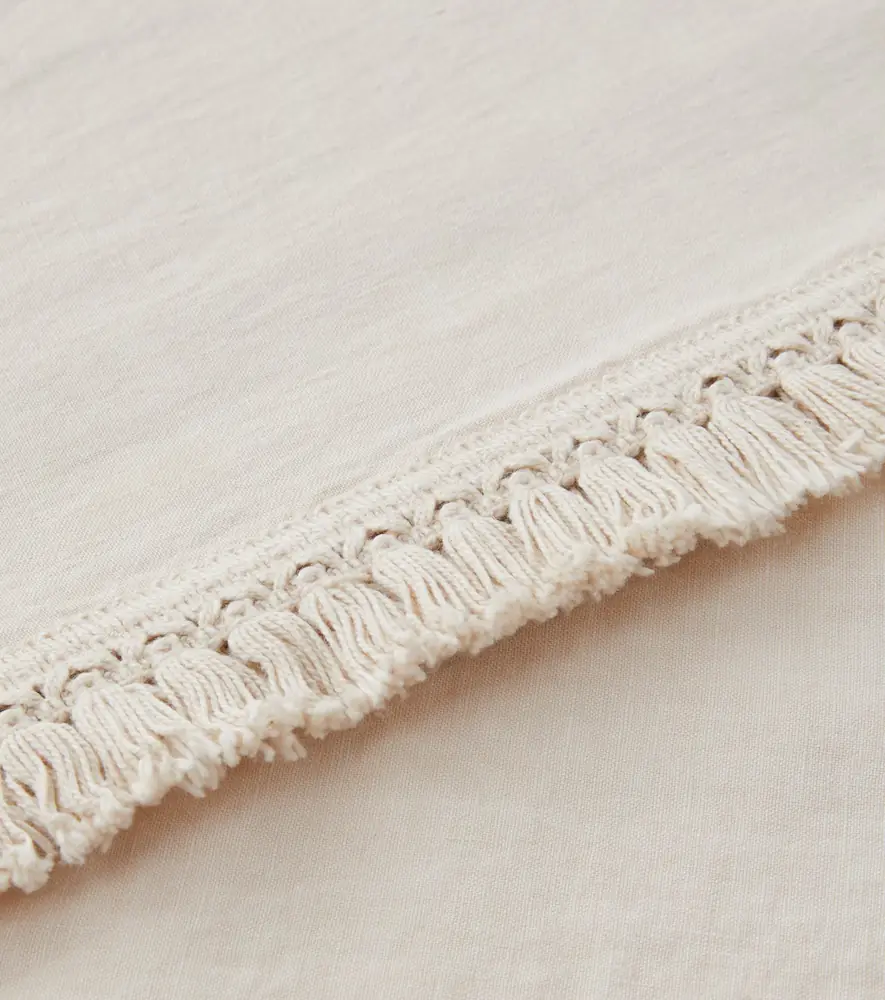 Once Milano Medium fringed linen tablecloth | Thumbnail 2