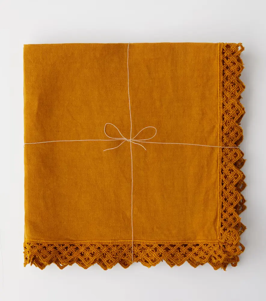 Once Milano Set of 4 macramé-trimmed linen napkins | Thumbnail 4