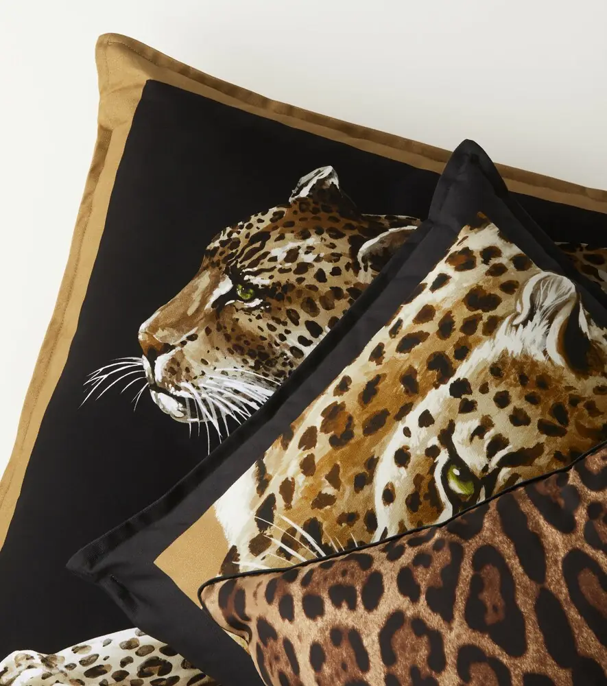 Dolce & Gabbana Casa Leopardo Small silk twill cushion | Thumbnail 3