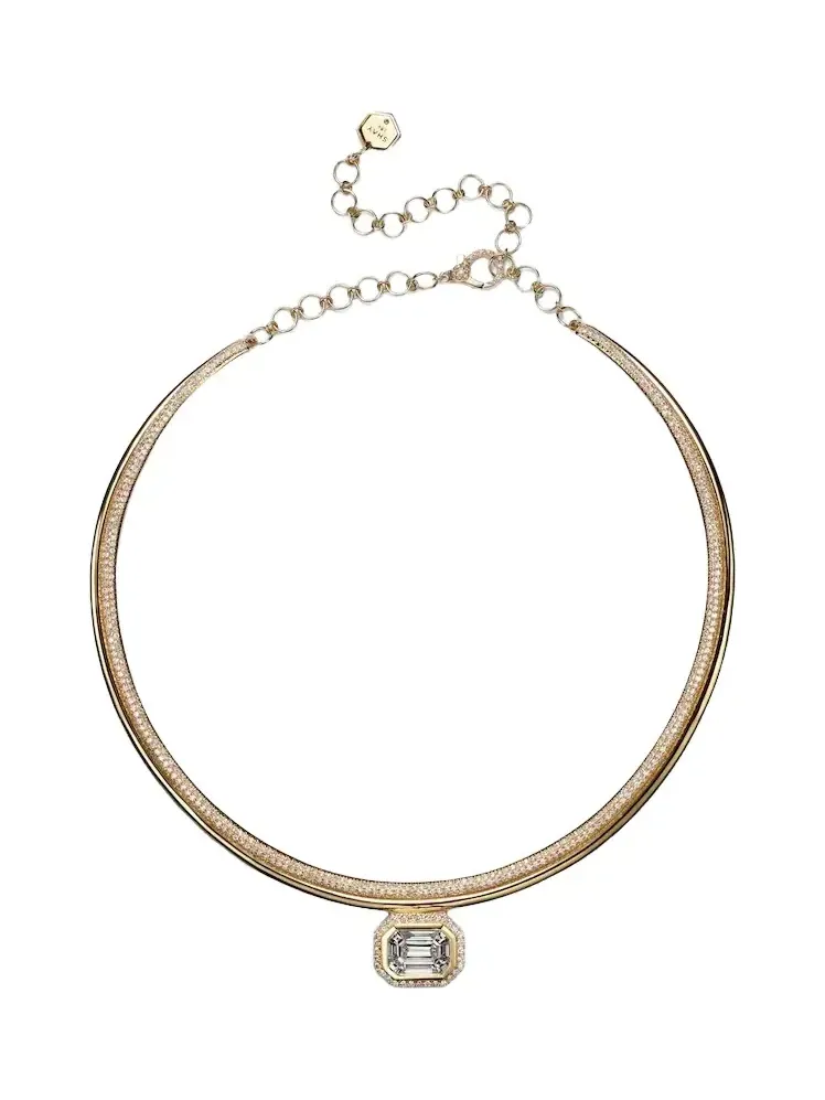 18kt gold choker with diamonds 18kt gold choker with diamonds