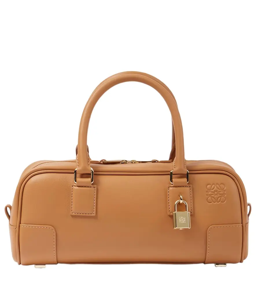 Loewe Amazona 23 leather tote bag | Image 1 Loewe Amazona 23 leather tote bag | Image 1