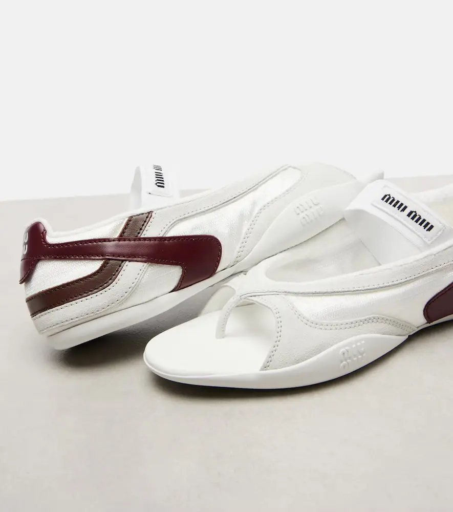 Miu Miu Gymnasium leather-trimmed thong sandals | Thumbnail 4