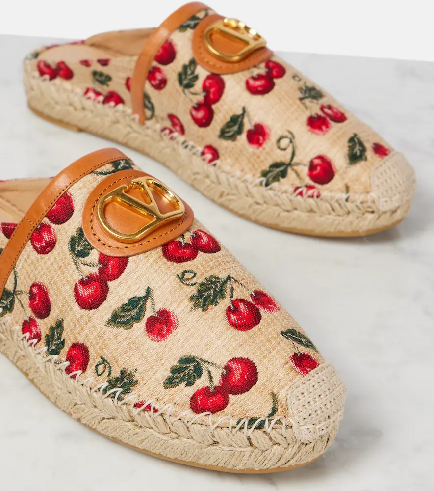 Valentino Garavani VLogo Cherryfic mules | Thumbnail 3 Valentino Garavani VLogo Cherryfic mules | Thumbnail 3