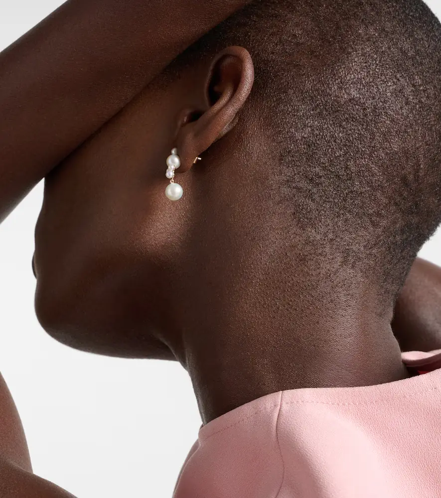 Sophie Bille Brahe Luna 14kt gold earrings with freshwater pearls | Thumbnail 4