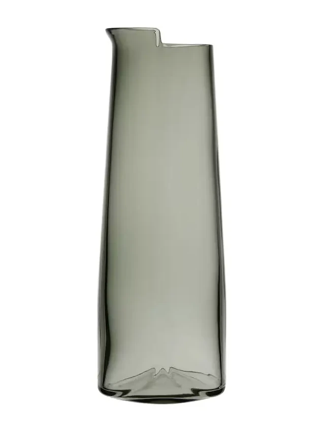 Zaha Hadid Design Hew glass carafe