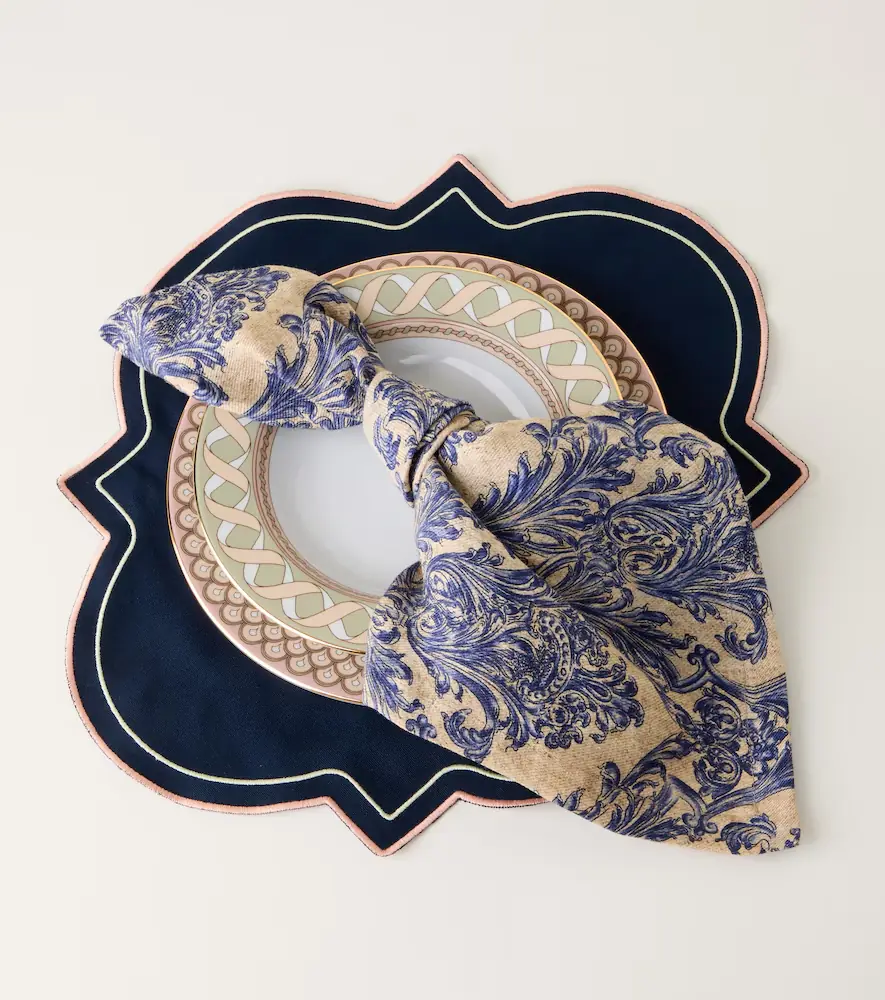 The House of Lyria Set of 2 Filea printed linen napkins | Thumbnail 2 The House of Lyria Set of 2 Filea printed linen napkins | Thumbnail 2