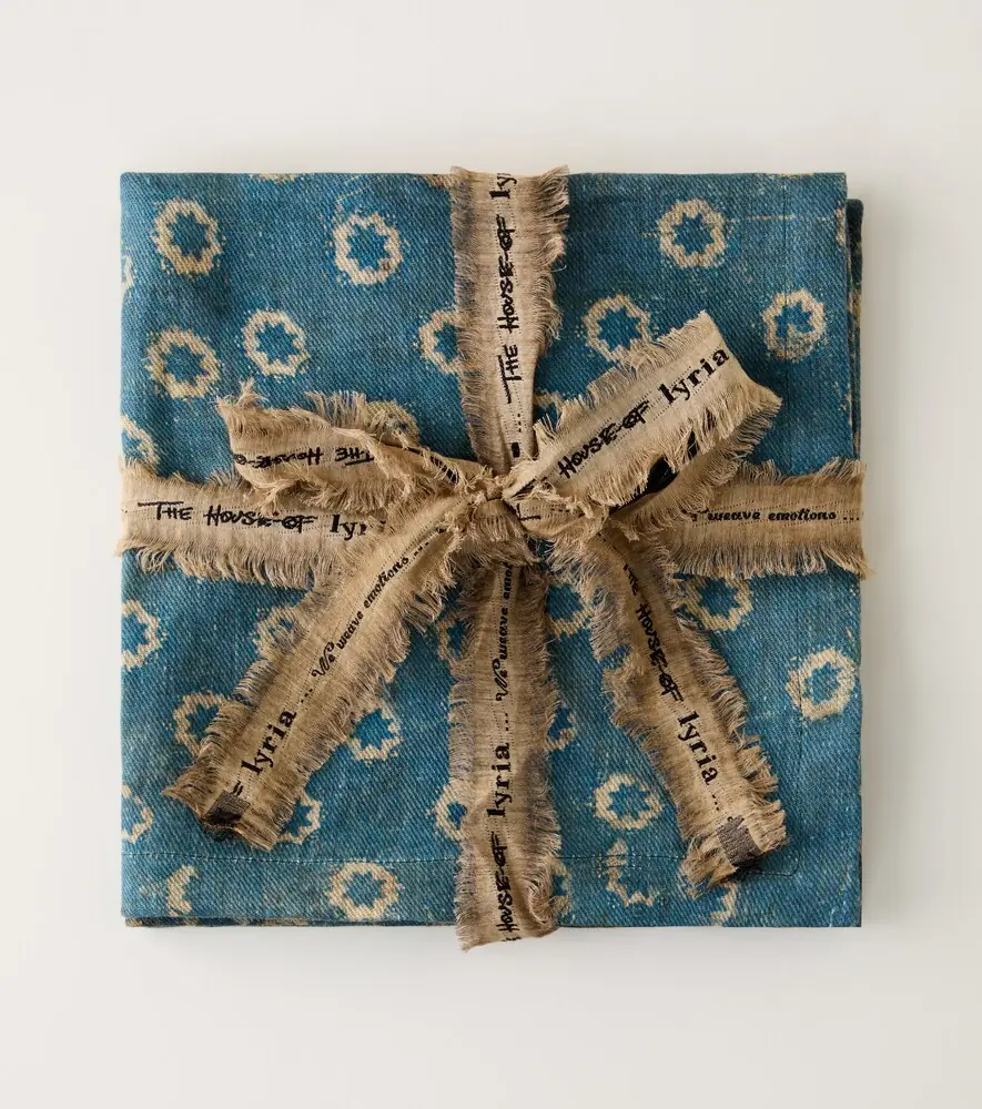 The House of Lyria Pionio set of 2 printed napkins | Thumbnail 3 The House of Lyria Pionio set of 2 printed napkins | Thumbnail 3