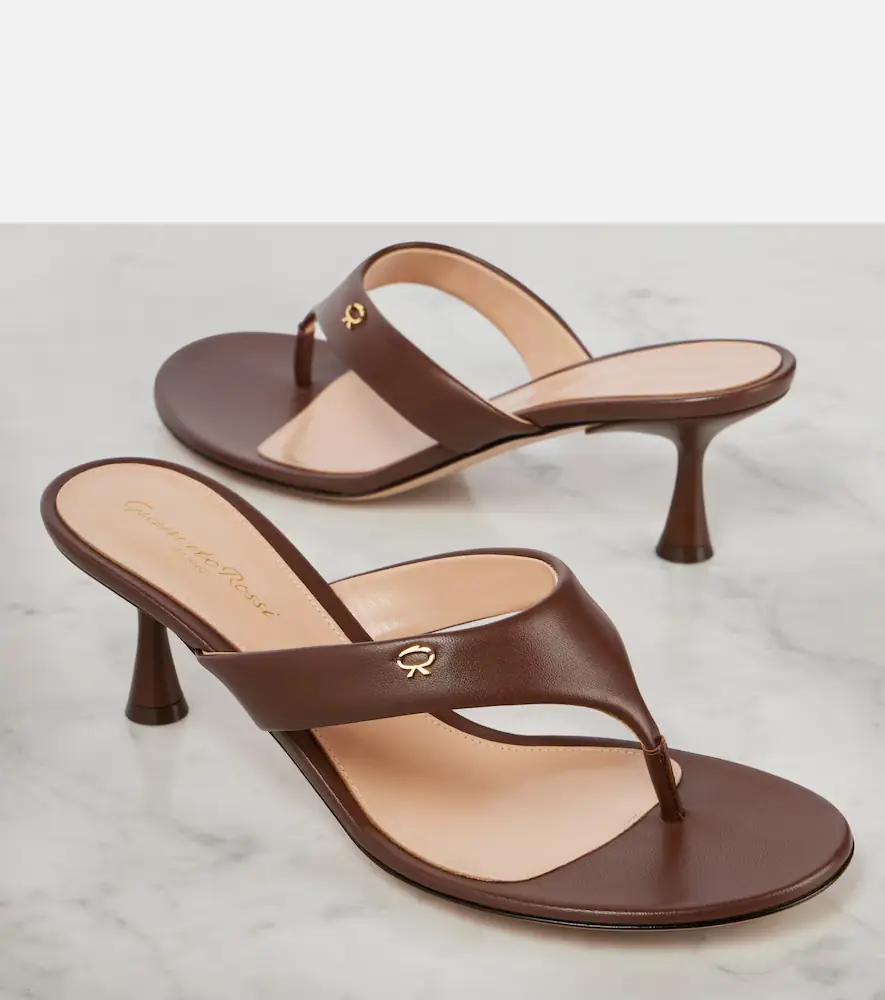 Gianvito Rossi Ascent 55 leather thong sandals | Thumbnail 2