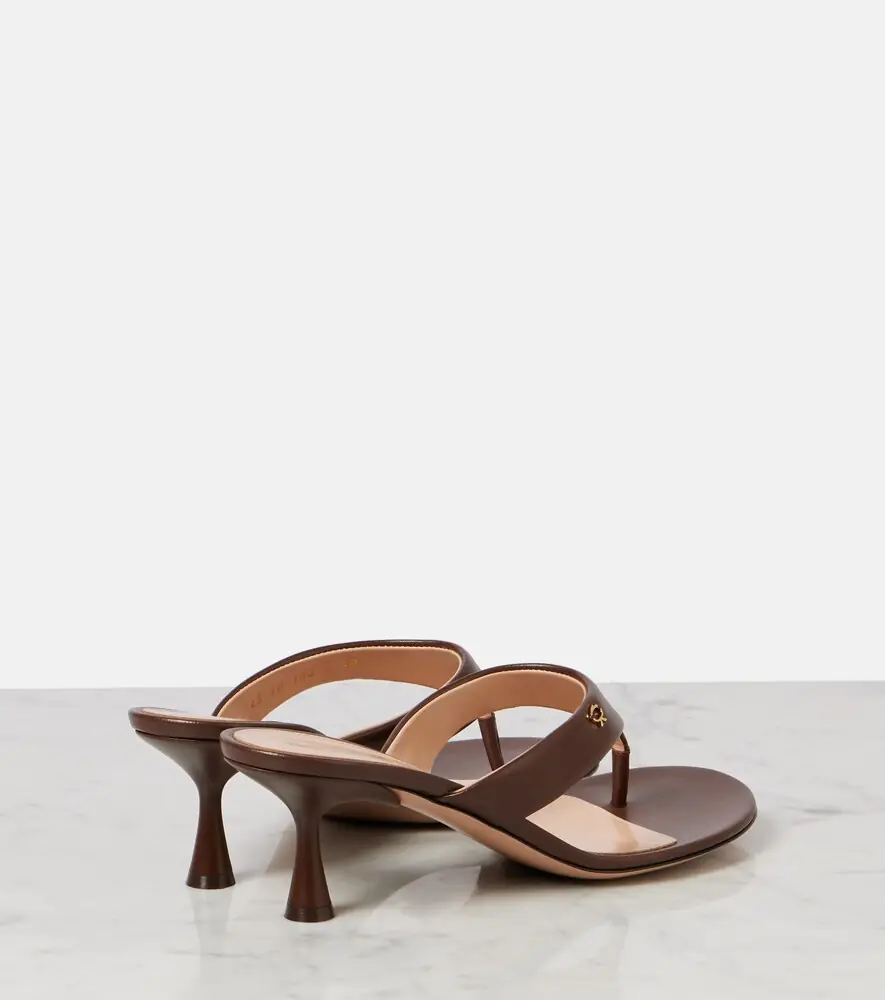Gianvito Rossi Ascent 55 leather thong sandals | Thumbnail 3