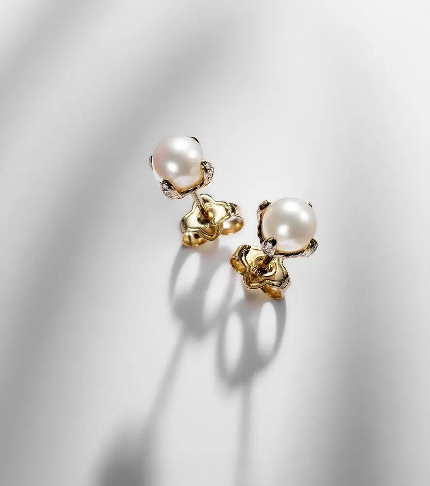 David Yurman Pearl Classics 18kt gold earrings with pearls and diamonds | Thumbnail 5
