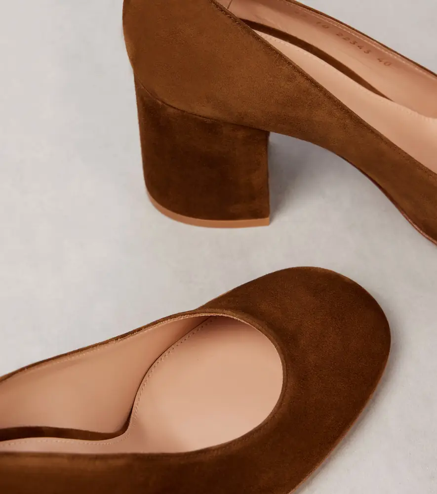Gianvito Rossi Suede pumps | Thumbnail 3