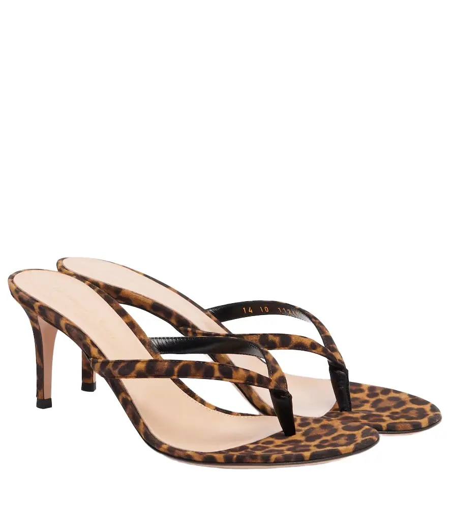 Gianvito Rossi Calypso 70 suede thong sandals
