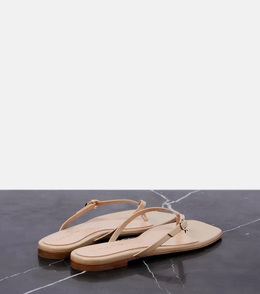 Gianvito Rossi Ribbon patent leather thong sandals | Thumbnail 3