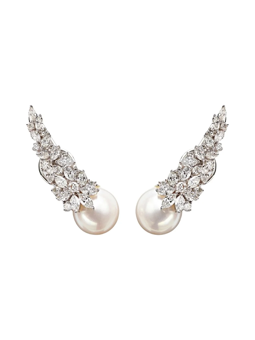 Pearlescent 18kt white gold earrings with diamonds and freshwater pearls Pearlescent 18kt white gold earrings with diamonds and freshwater pearls