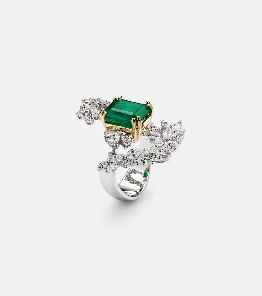 YEPREM Reign Supreme 18kt white gold ring with emerald and diamonds | Thumbnail 2