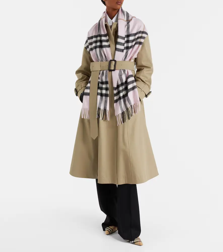 Burberry Check cashmere scarf | Thumbnail 4