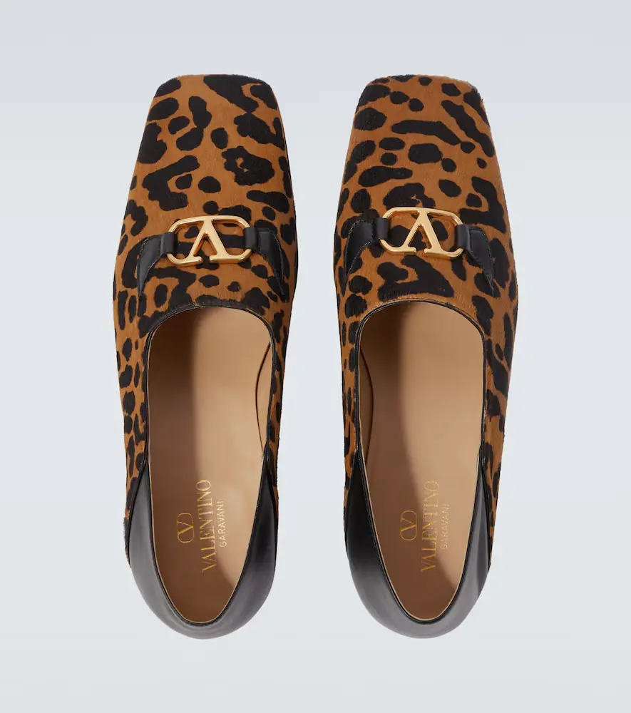 Valentino Garavani Babouche Fauve Éclat calf hair loafers | Thumbnail 2 Valentino Garavani Babouche Fauve Éclat calf hair loafers | Thumbnail 2