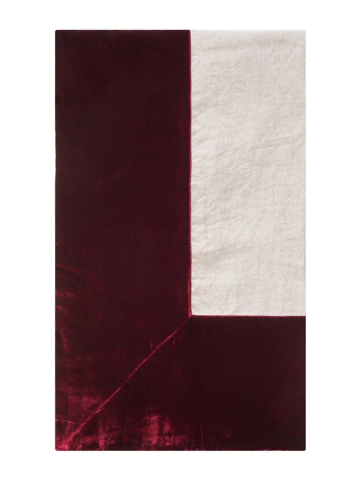 Once Milano Velvet-trimmed linen tablecloth