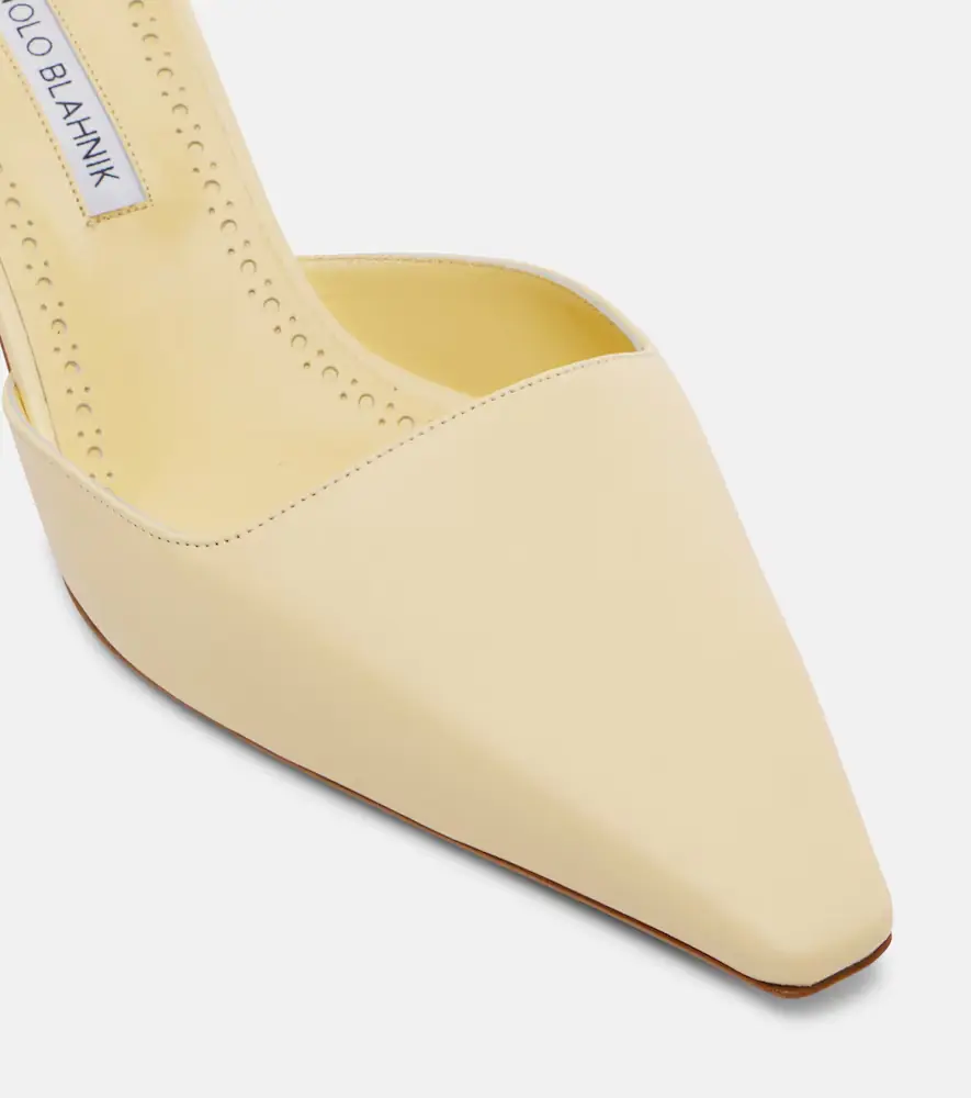 Manolo Blahnik Moiramu leather mules | Thumbnail 3