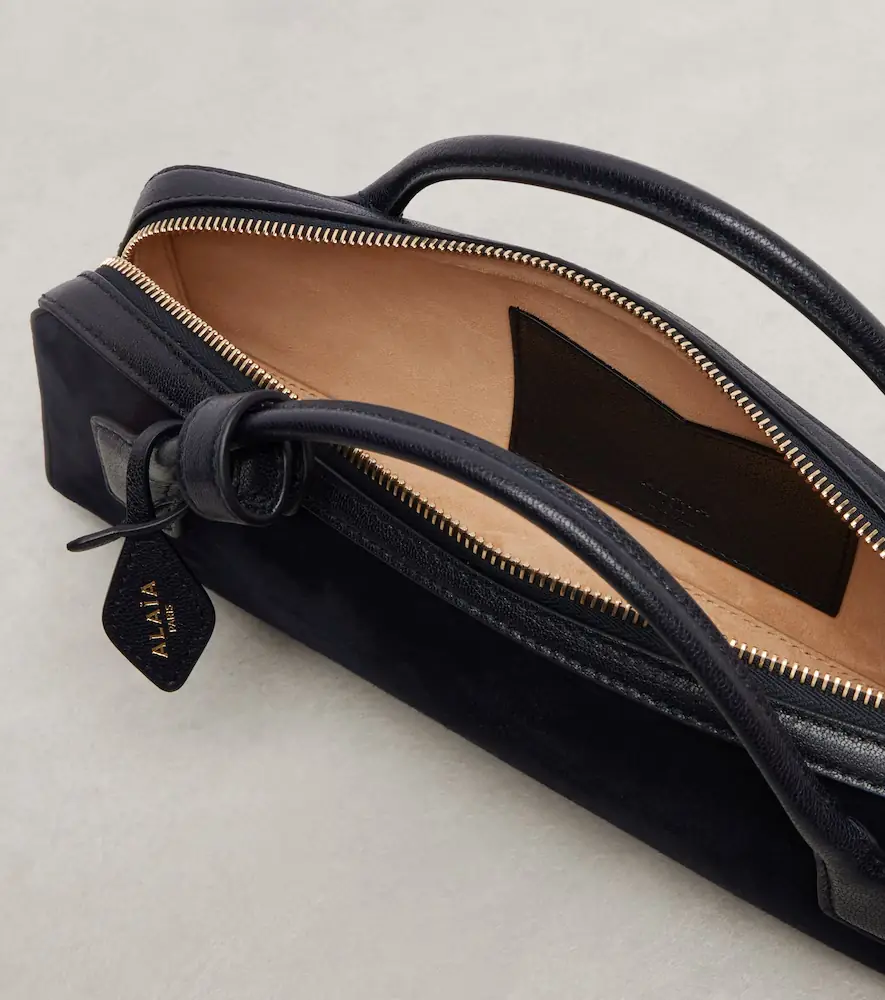 Alaïa Alaïa Le Teckel Small suede clutch | Thumbnail 2 Alaïa Alaïa Le Teckel Small suede clutch | Thumbnail 2
