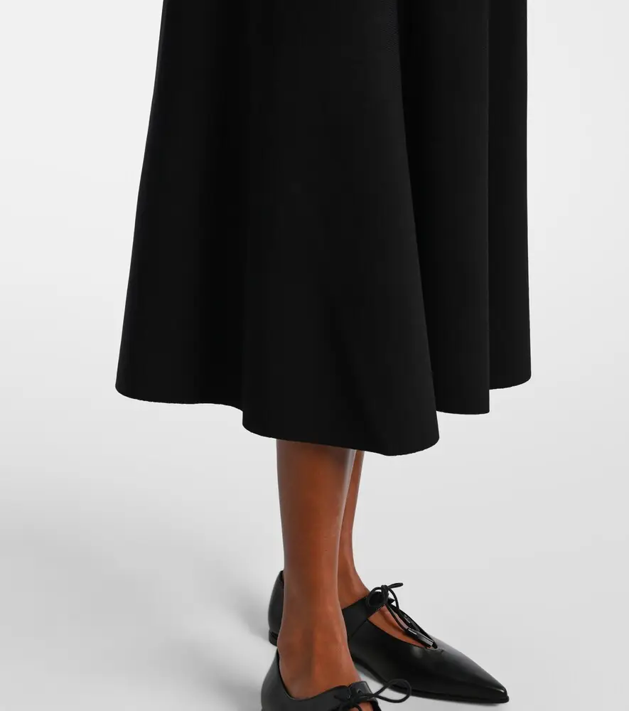 Max Mara Lazio pleated crêpe midi skirt | Thumbnail 3
