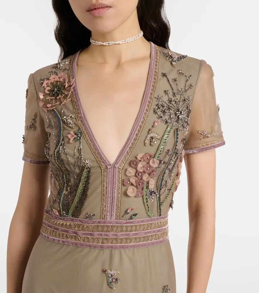 Costarellos Floral embellished gown | Thumbnail 3