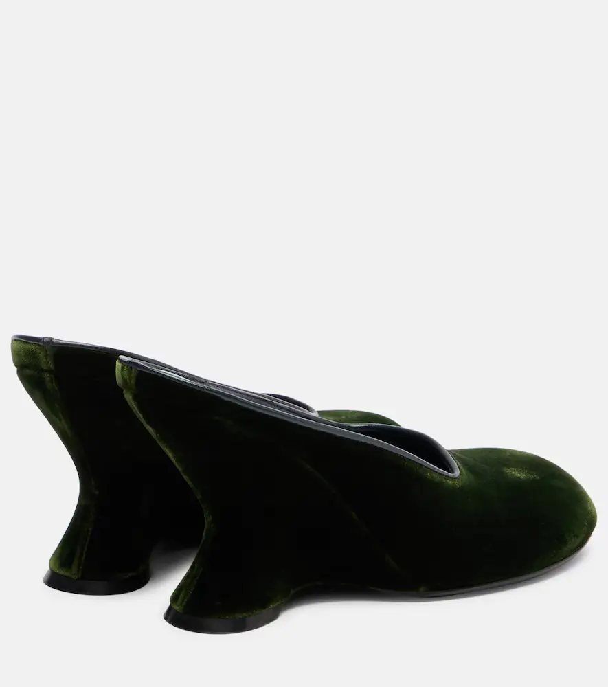 Dries Van Noten 95 velvet wedges | Thumbnail 4