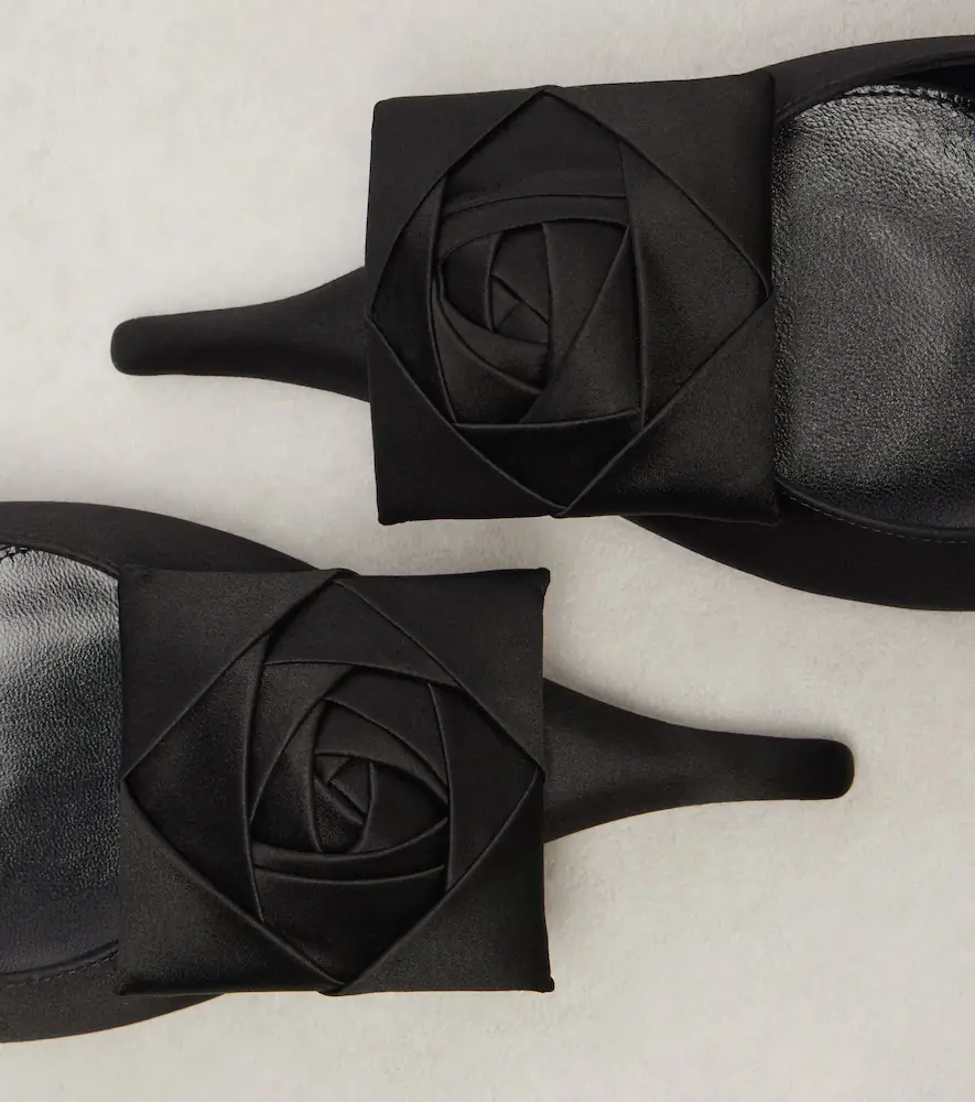 Saint Laurent Dakota 50 crêpe satin slingback pumps | Thumbnail 3