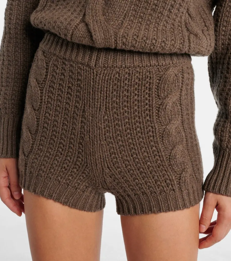 Magda Butrym Cable-knit cashmere shorts | Thumbnail 3 Magda Butrym Cable-knit cashmere shorts | Thumbnail 3