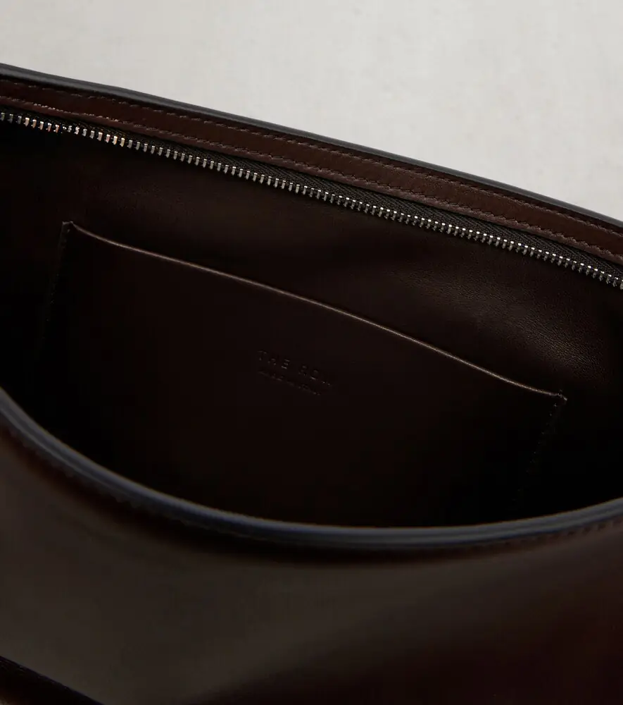 The Row EW Izzy Medium leather shoulder bag | Thumbnail 4 The Row EW Izzy Medium leather shoulder bag | Thumbnail 4