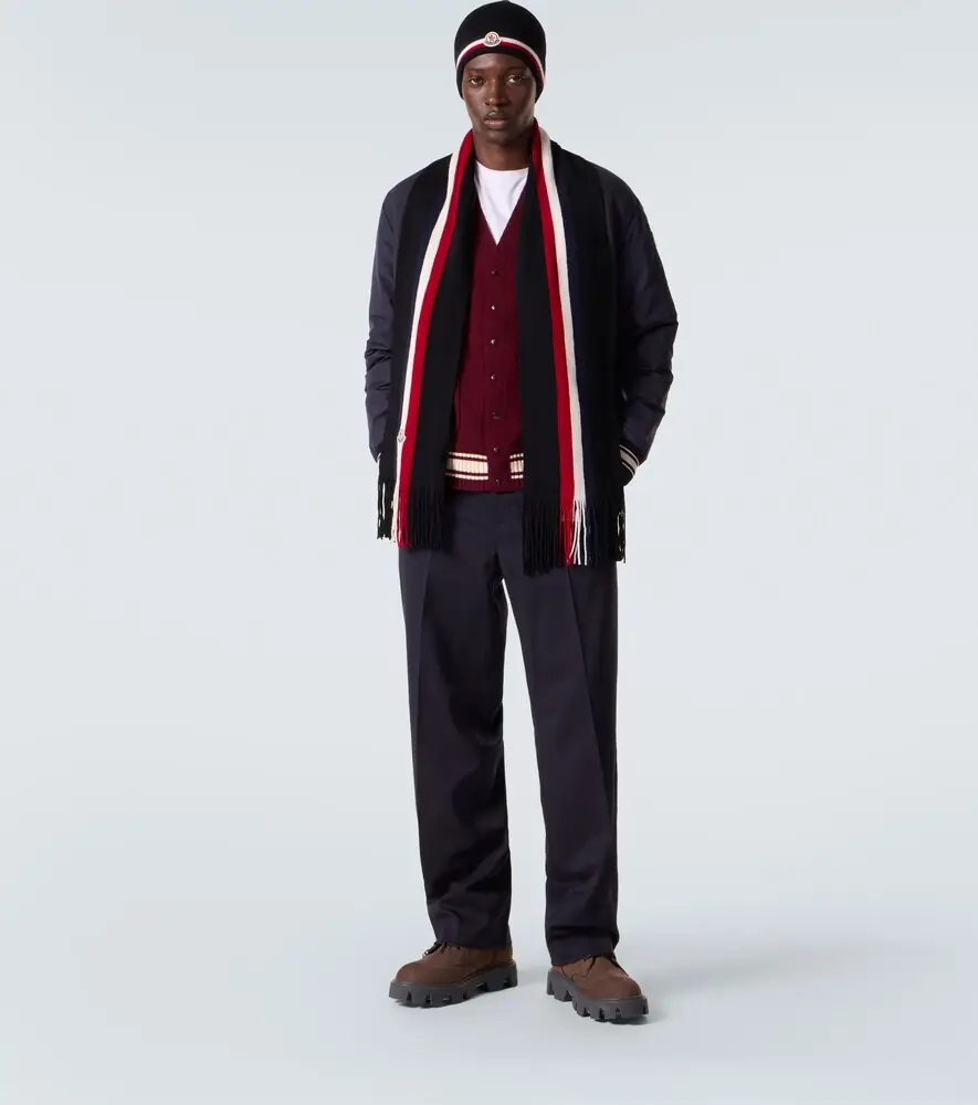 Moncler Fringed virgin wool scarf | Thumbnail 2