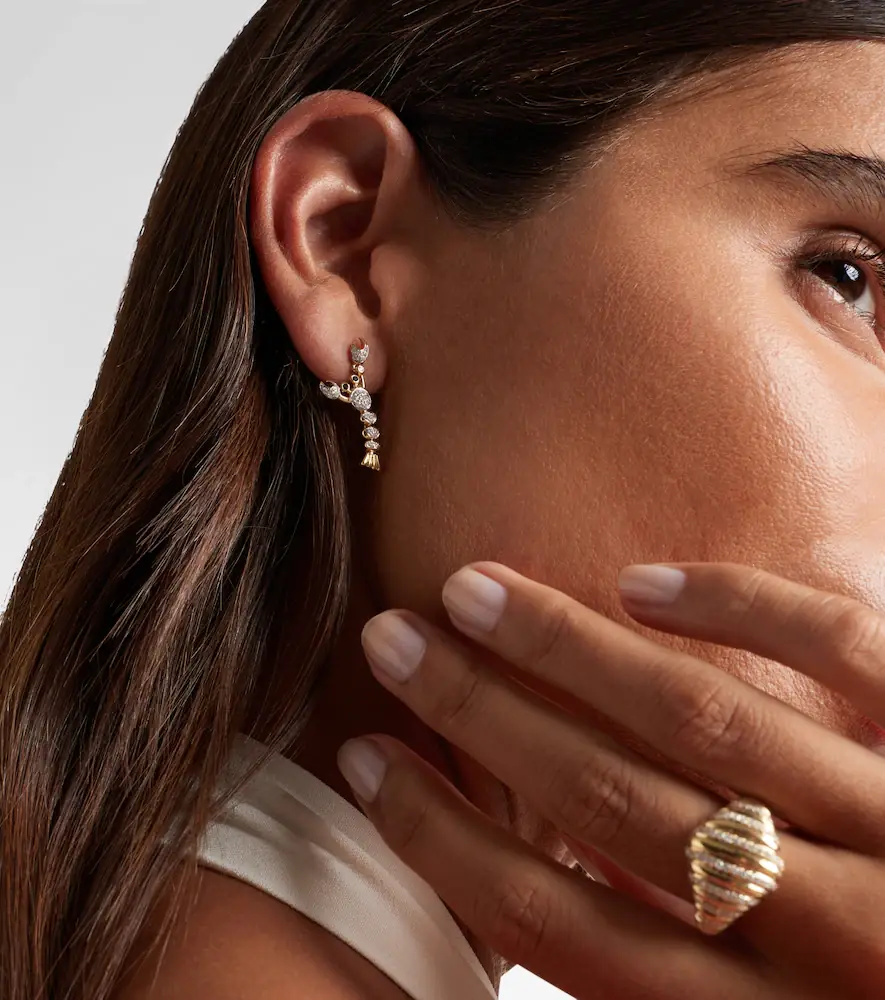 Yvonne Léon Yvonne Léon Homard Mini 9kt gold single earring with diamonds | Thumbnail 5
