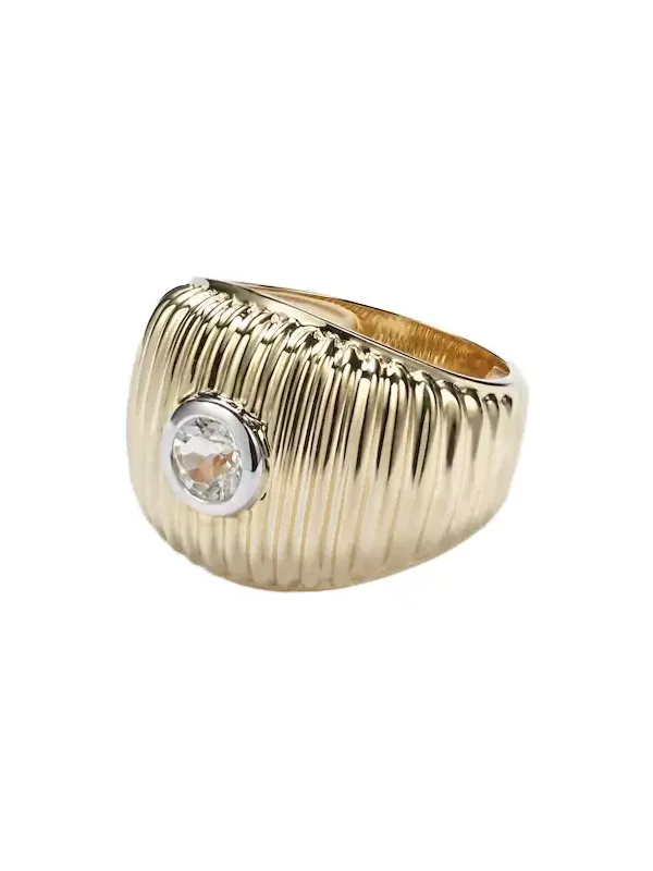 Yvonne Léon Berlingot Maxi 9kt gold ring with topaz Yvonne Léon Berlingot Maxi 9kt gold ring with topaz