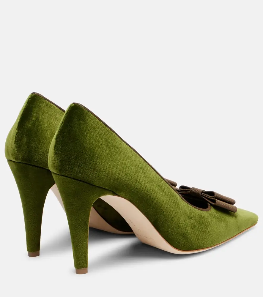 Manolo Blahnik Readorhi bow-detail velvet pumps | Thumbnail 5