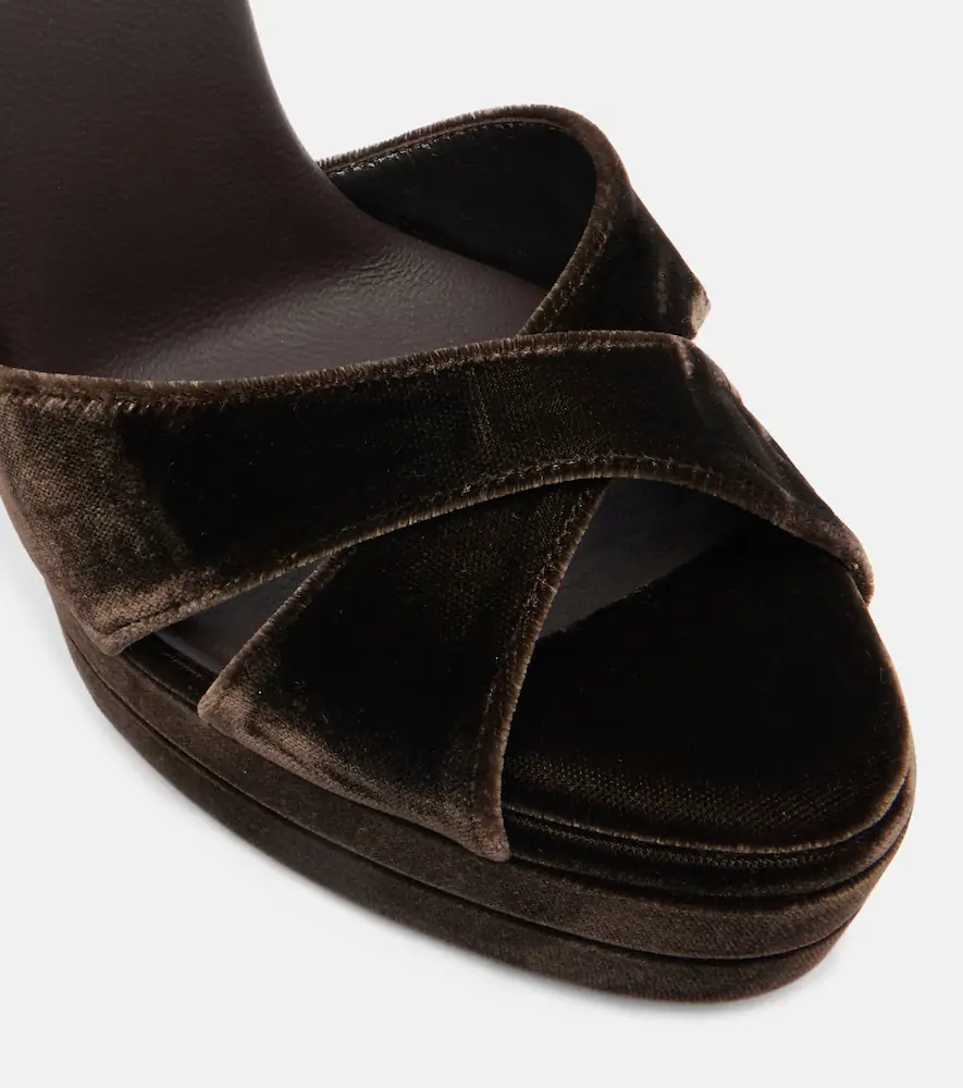 Aquazzura Divine 130 velvet platform sandals | Thumbnail 4