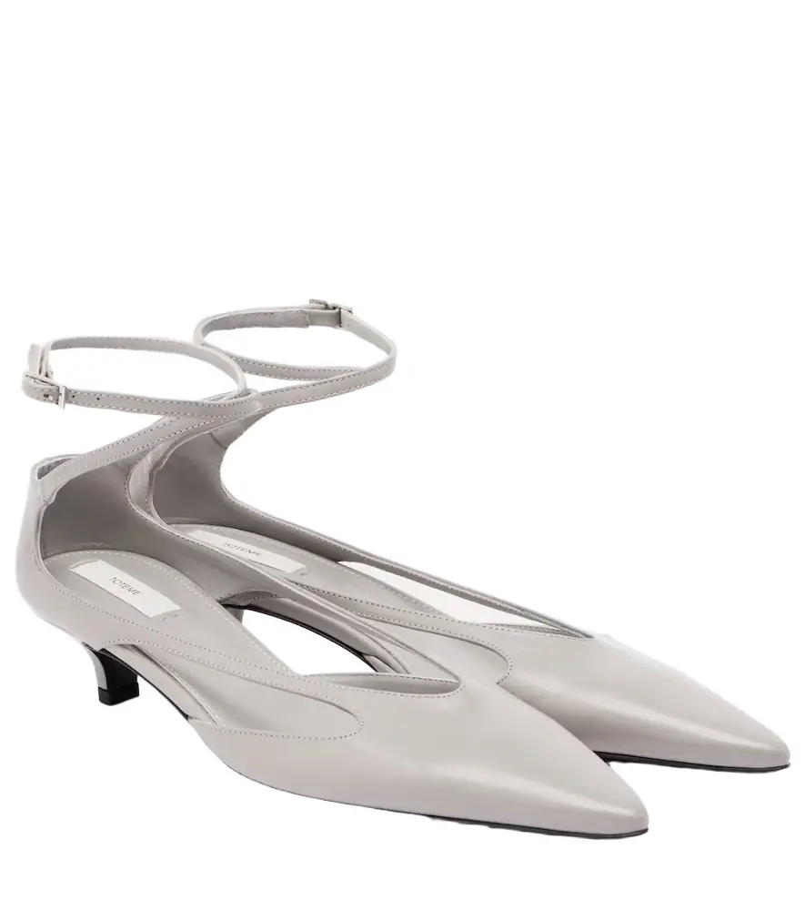 TOTEME Leather pumps