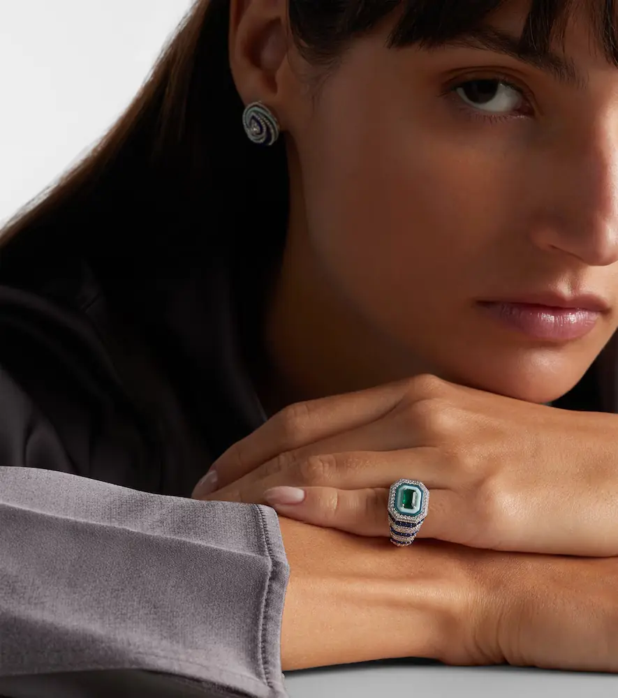 Kamyen Twin Flame 18kt white gold pinky ring with diamonds and enamel | Thumbnail 4