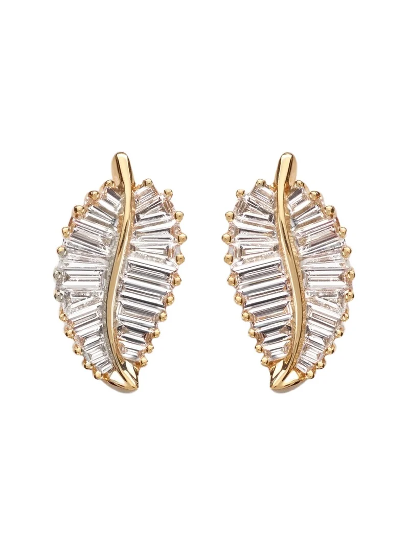 Small 18kt gold earrings with diamonds