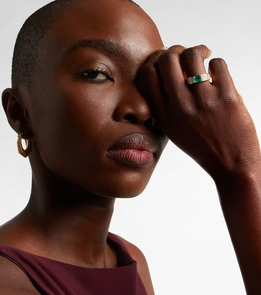 Anita Ko 18kt gold ring with emerald and diamonds | Thumbnail 3