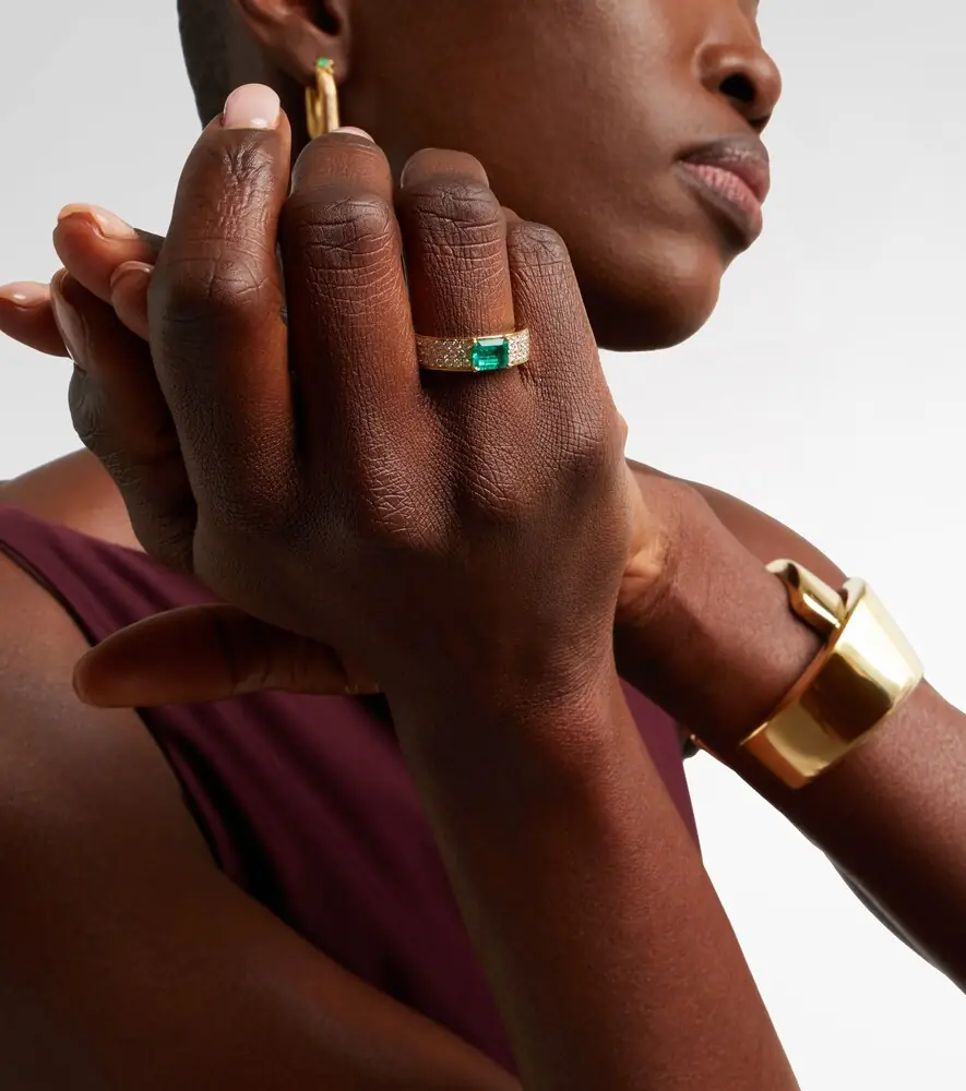 Anita Ko 18kt gold ring with emerald and diamonds | Thumbnail 4