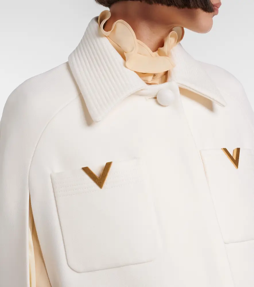 Valentino Garavani VGold wool cape | Thumbnail 2 Valentino Garavani VGold wool cape | Thumbnail 2