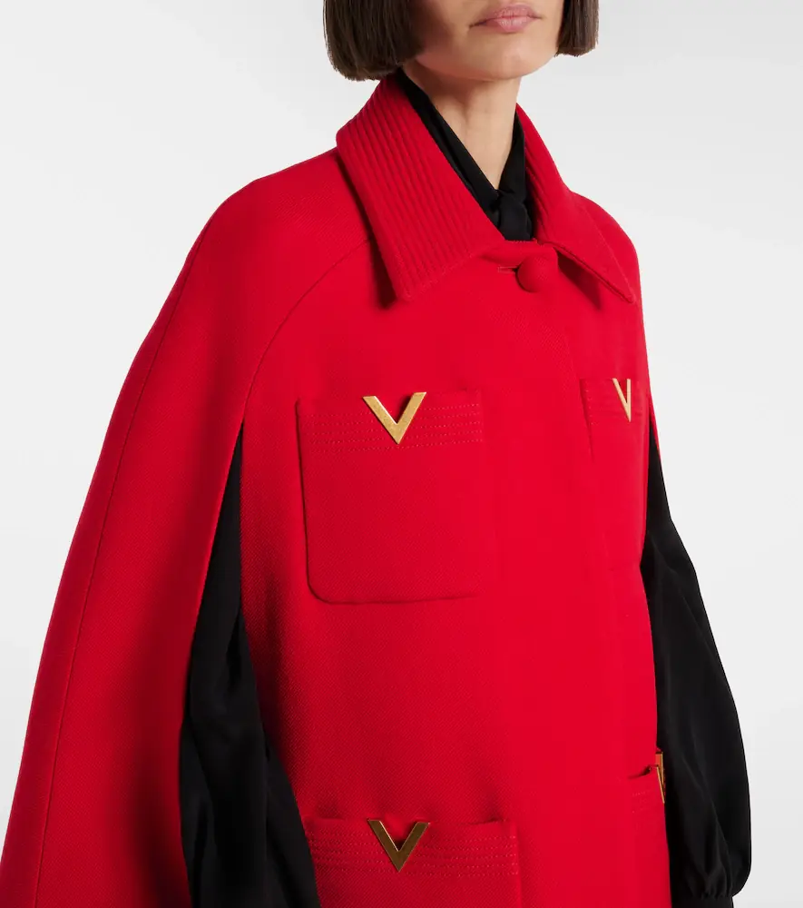 Valentino Garavani VLogo wool cape | Thumbnail 2 Valentino Garavani VLogo wool cape | Thumbnail 2