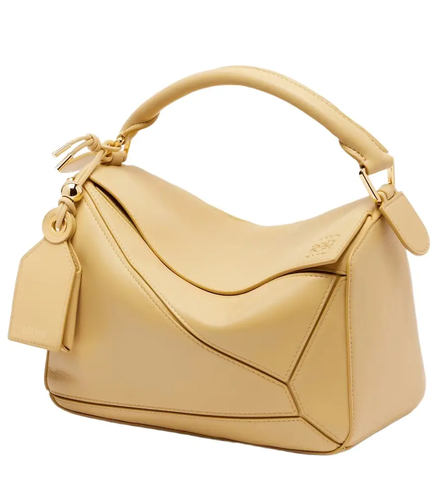 Loewe Featherlight Puzzle Large leather top-handle bag | Image 1 Loewe Featherlight Puzzle Large leather top-handle bag | Image 1