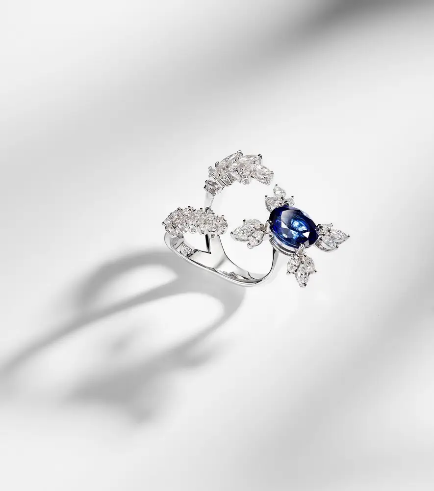 YEPREM Reign Supreme 18kt white gold ring with diamonds and sapphire | Thumbnail 5 YEPREM Reign Supreme 18kt white gold ring with diamonds and sapphire | Thumbnail 5