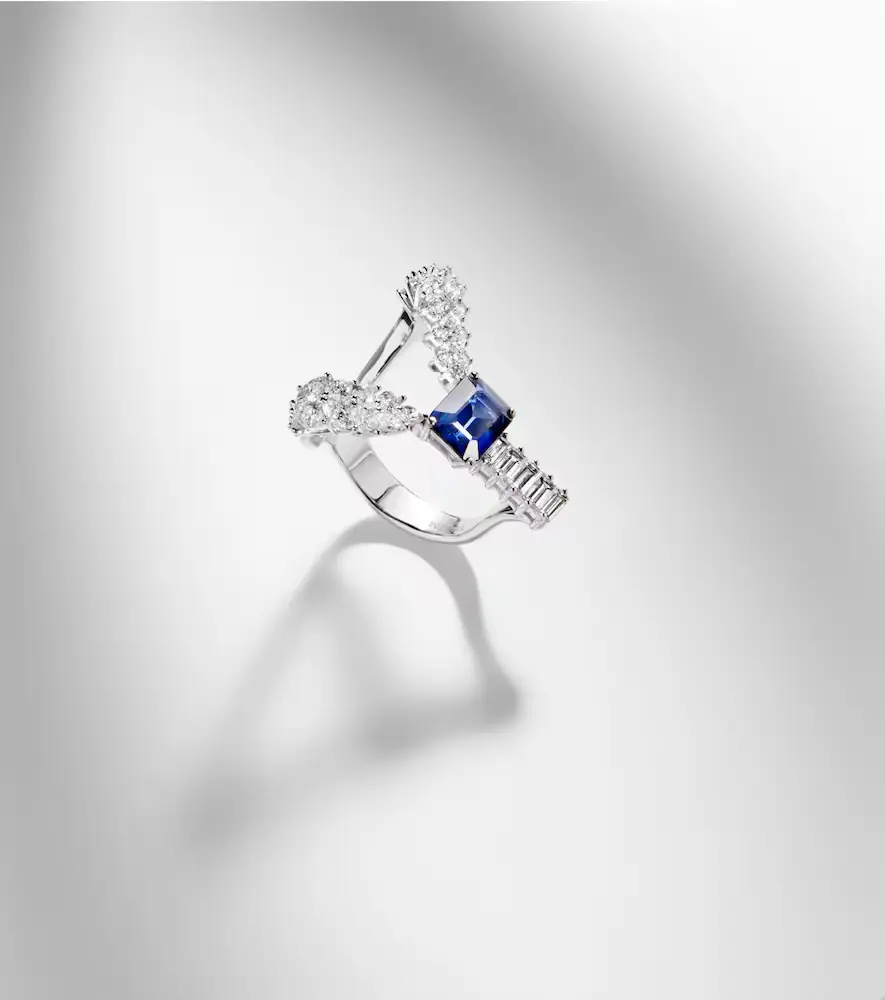 YEPREM Reign Supreme 18kt white gold ring with sapphire and diamonds | Thumbnail 5 YEPREM Reign Supreme 18kt white gold ring with sapphire and diamonds | Thumbnail 5