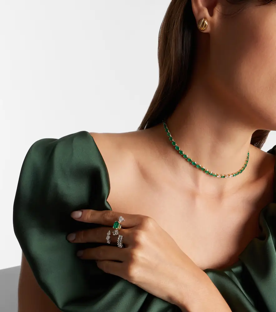 YEPREM Reign Supreme 18kt white gold ring with diamonds and emerald | Thumbnail 3 YEPREM Reign Supreme 18kt white gold ring with diamonds and emerald | Thumbnail 3