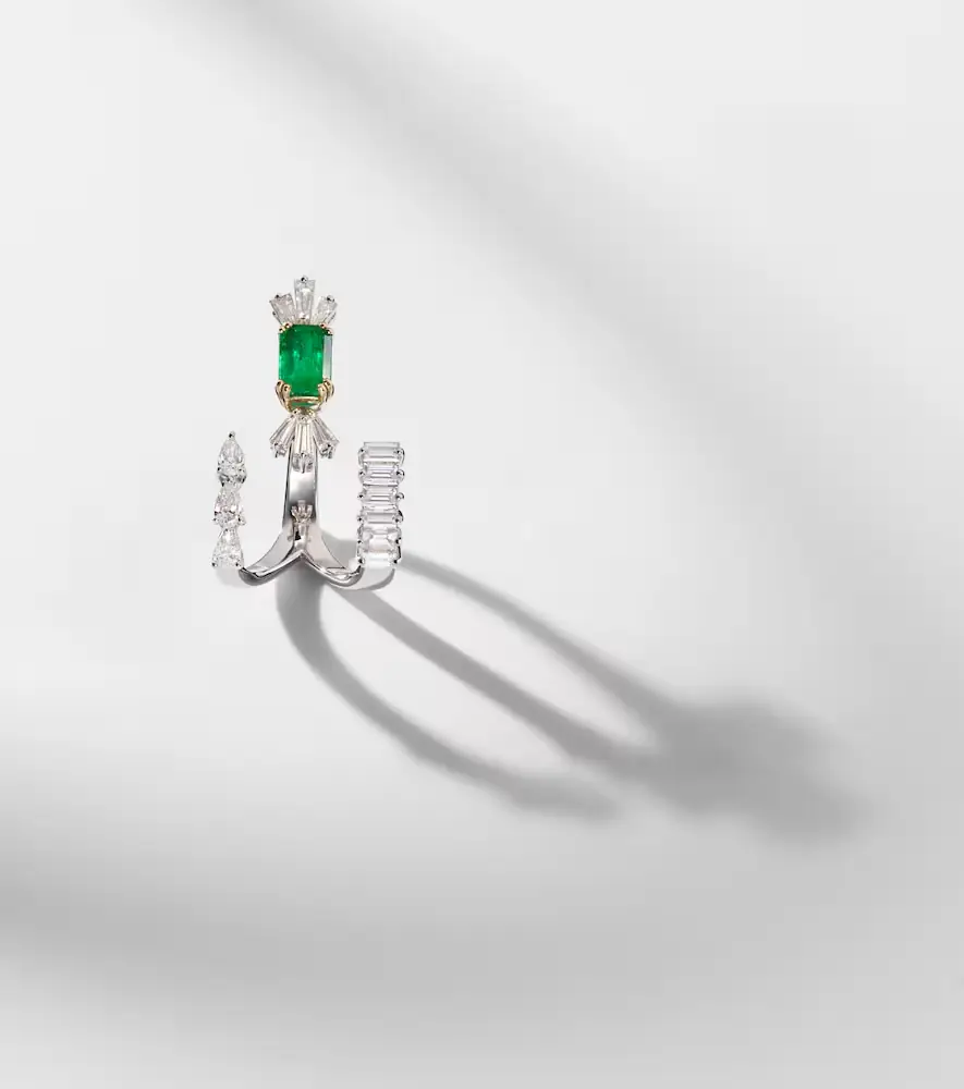 YEPREM Reign Supreme 18kt white gold ring with diamonds and emerald | Thumbnail 5 YEPREM Reign Supreme 18kt white gold ring with diamonds and emerald | Thumbnail 5