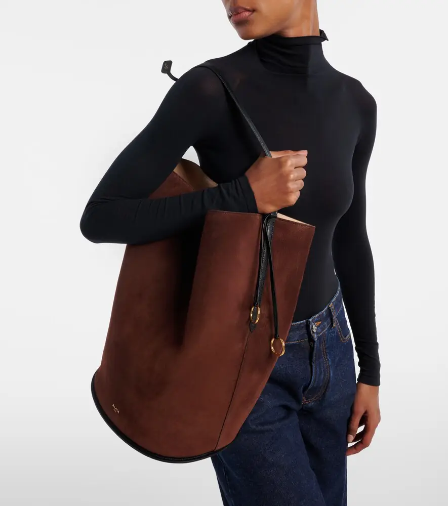 Alaïa Alaïa Hip Large leather-trimmed suede bucket bag | Thumbnail 6